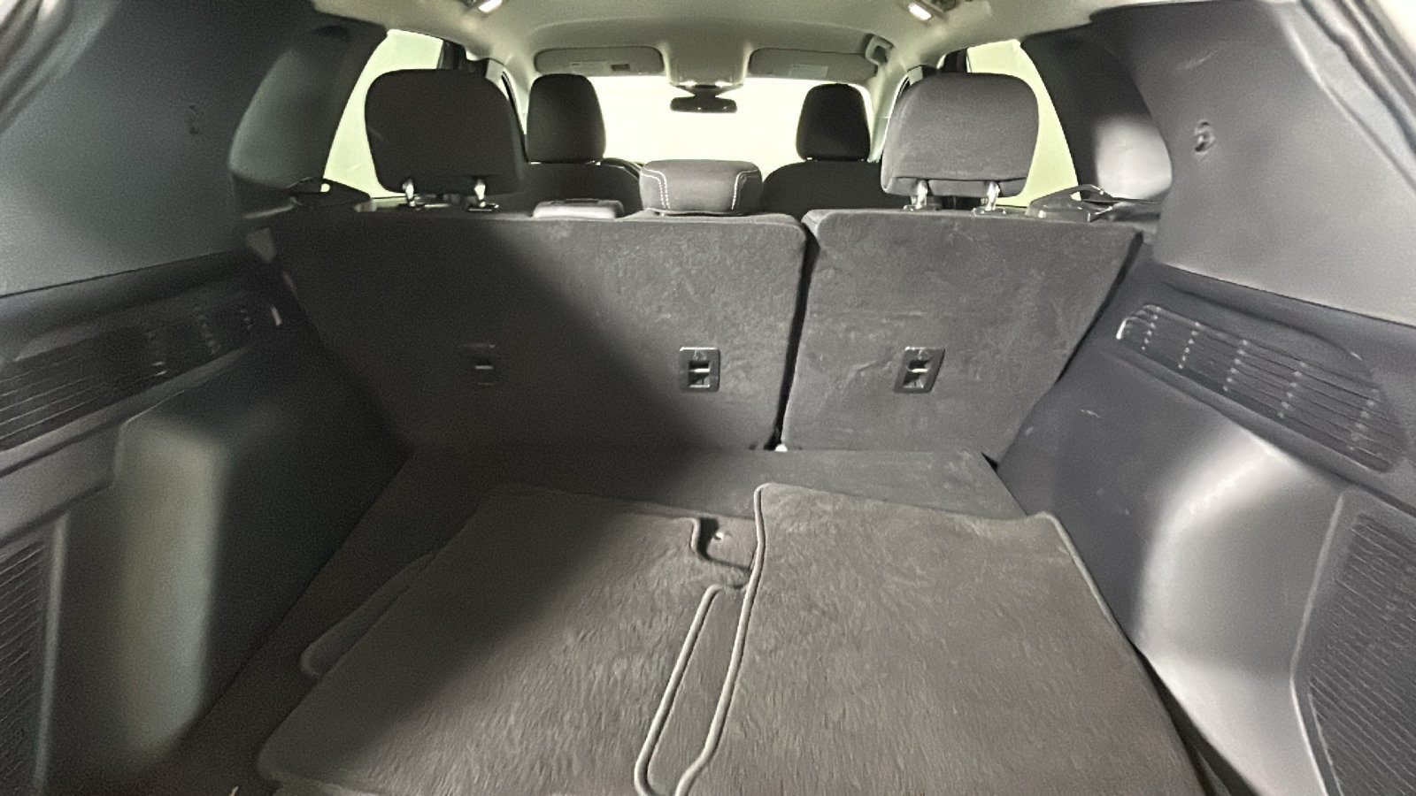 Used 2025 Ford Escape Active FWD image 34