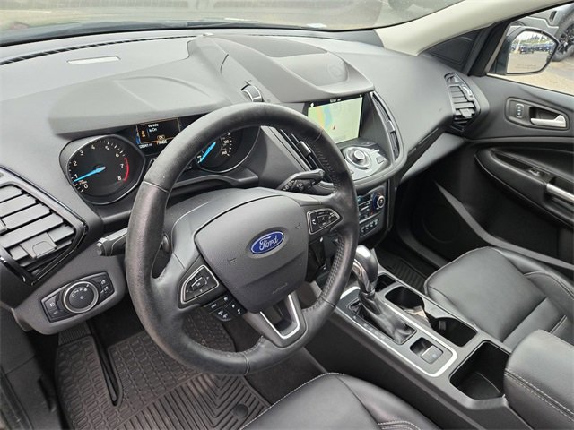 Used 2019 Ford Escape Titanium image 11