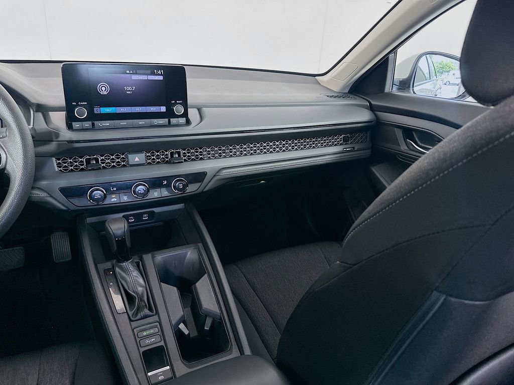Certified 2024 Honda Accord LX image 22