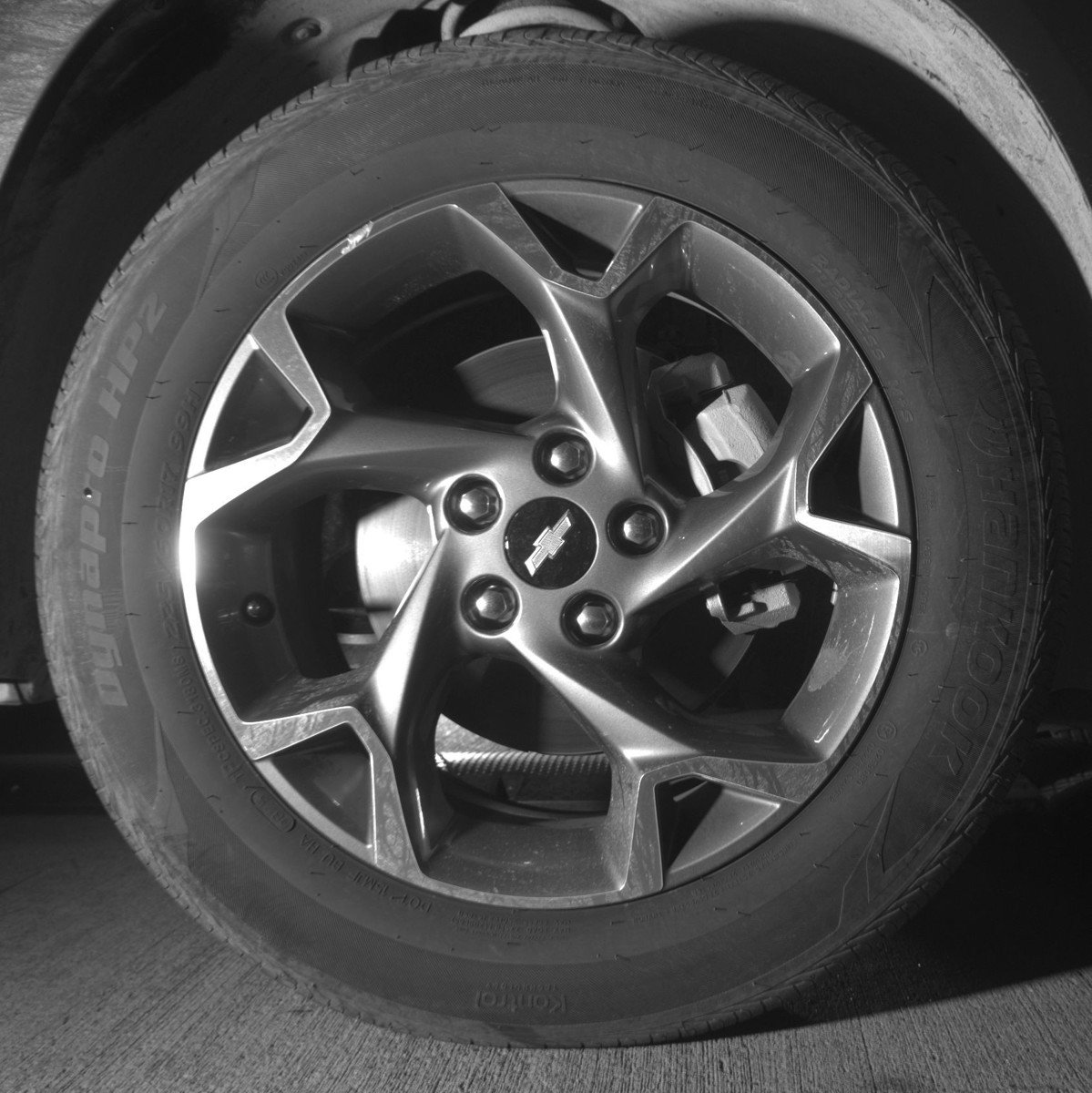 Used 2025 Chevrolet Trax LT FWD image 13