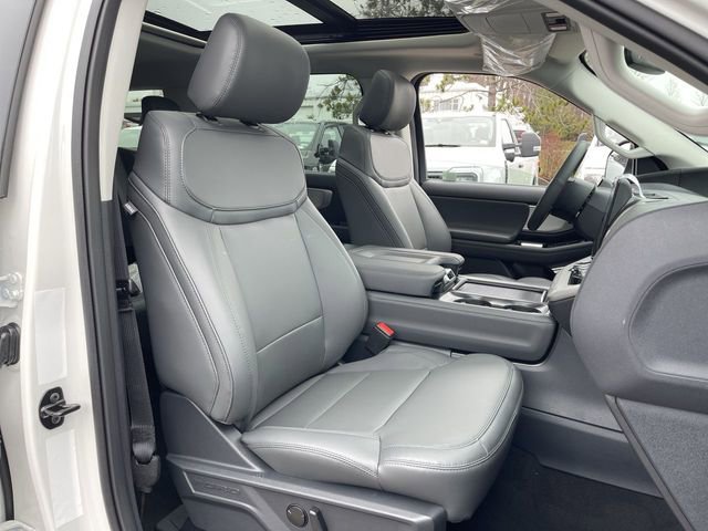 New 2026 Ford Expedition Active AWD/4WD image 23