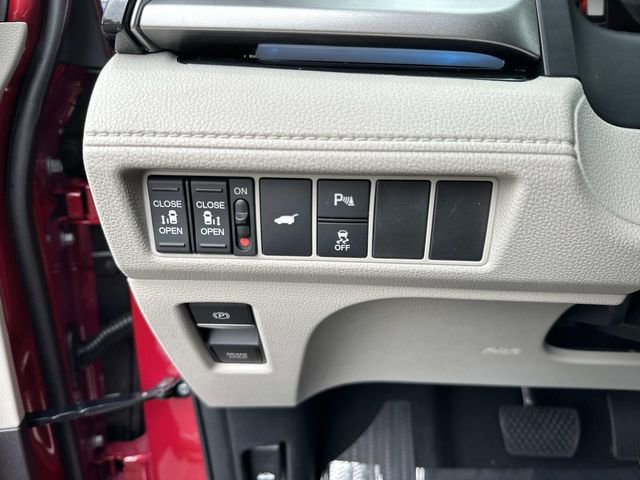 New 2026 Honda Odyssey Touring image 34