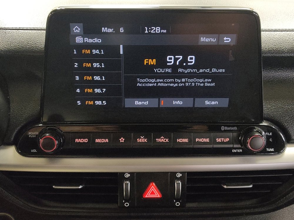 Used 2020 Kia Forte GT image 25