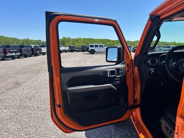 New 2025 Jeep Gladiator Sport w/ Premium Package AWD/4WD image 10