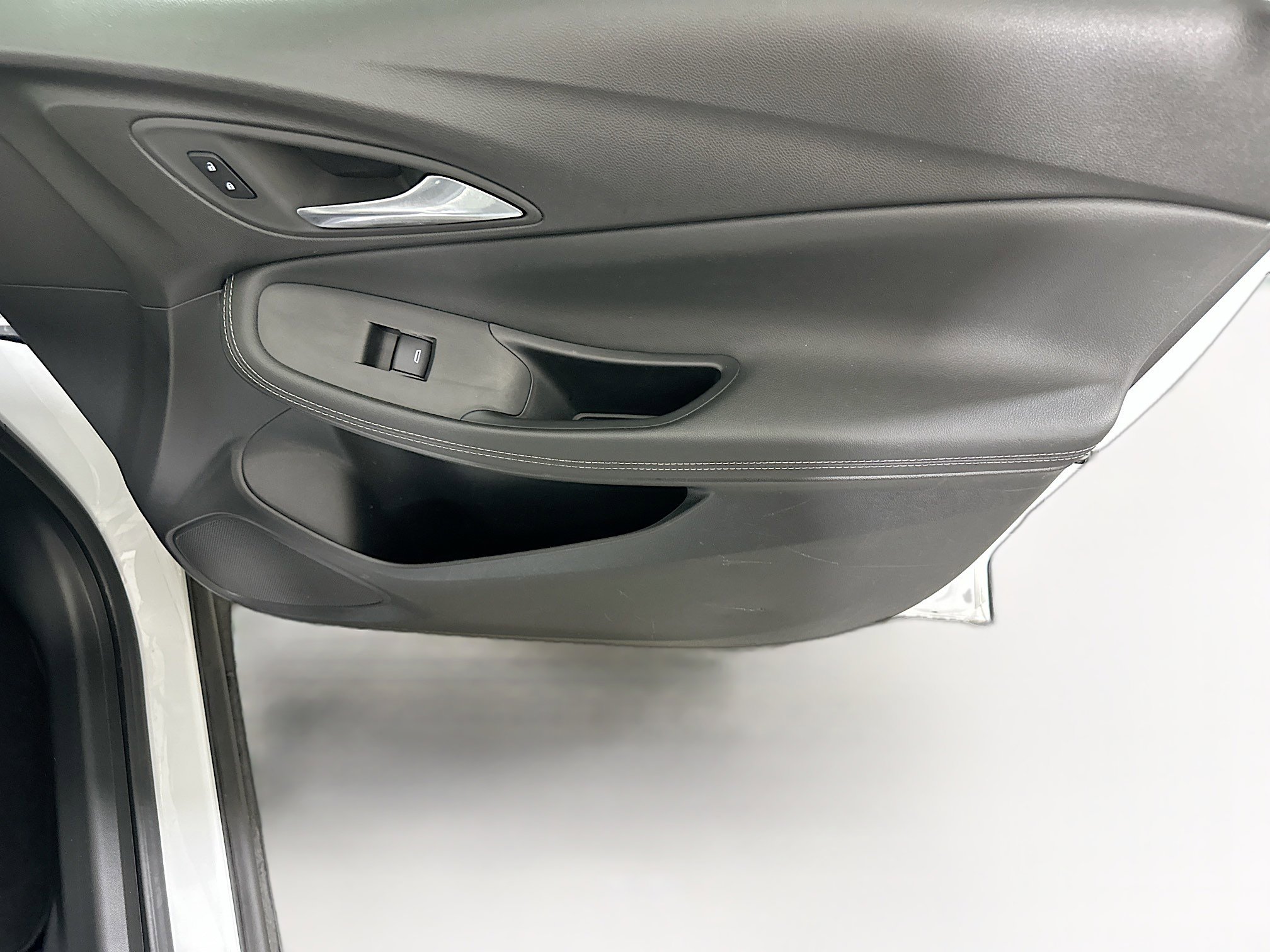 Used 2024 Buick Encore GX Preferred image 30