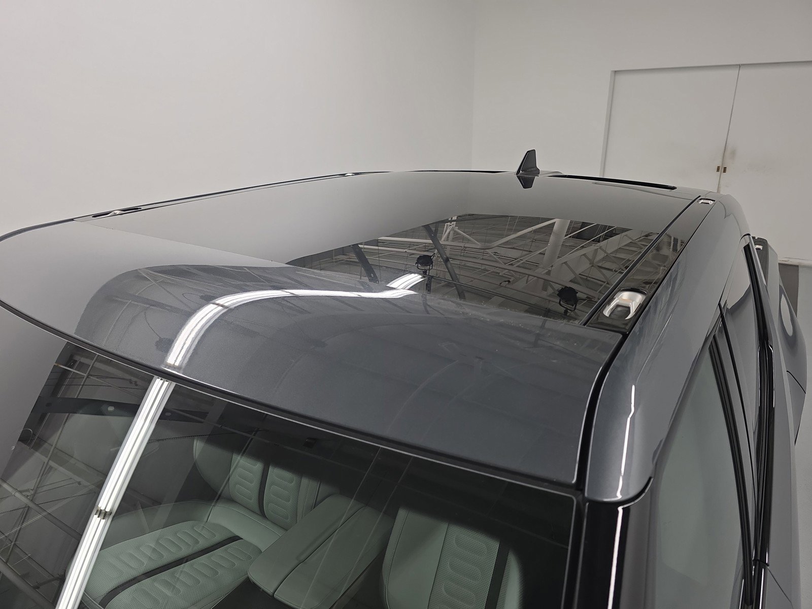 Used 2023 Rivian R1T Adventure image 13