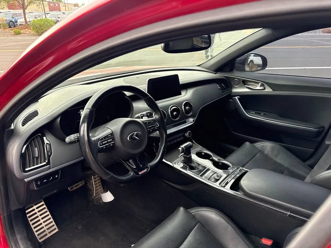 Used 2019 Kia Stinger GT1 AWD/4WD image 47