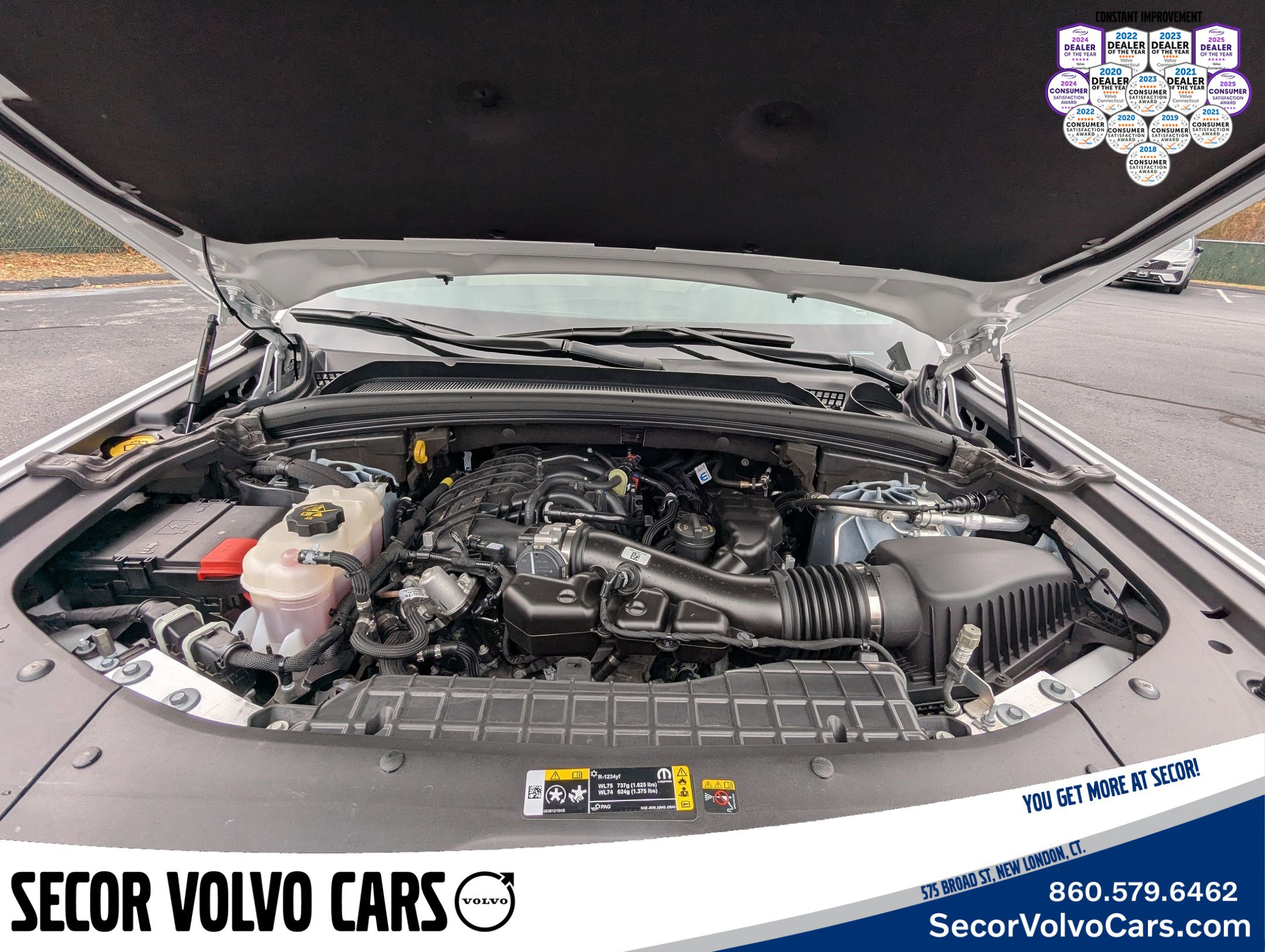 Used 2024 Jeep Grand Cherokee Limited image 25