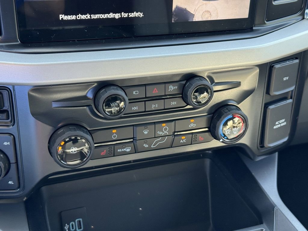 New 2026 Ford F250 XLT w/ XLT Premium Package image 17