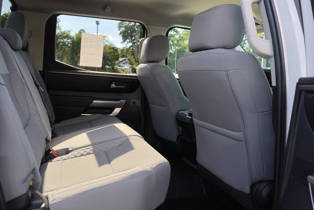 Used 2023 Toyota Tundra SR5 w/ SR5 Convenience Package AWD/4WD image 18