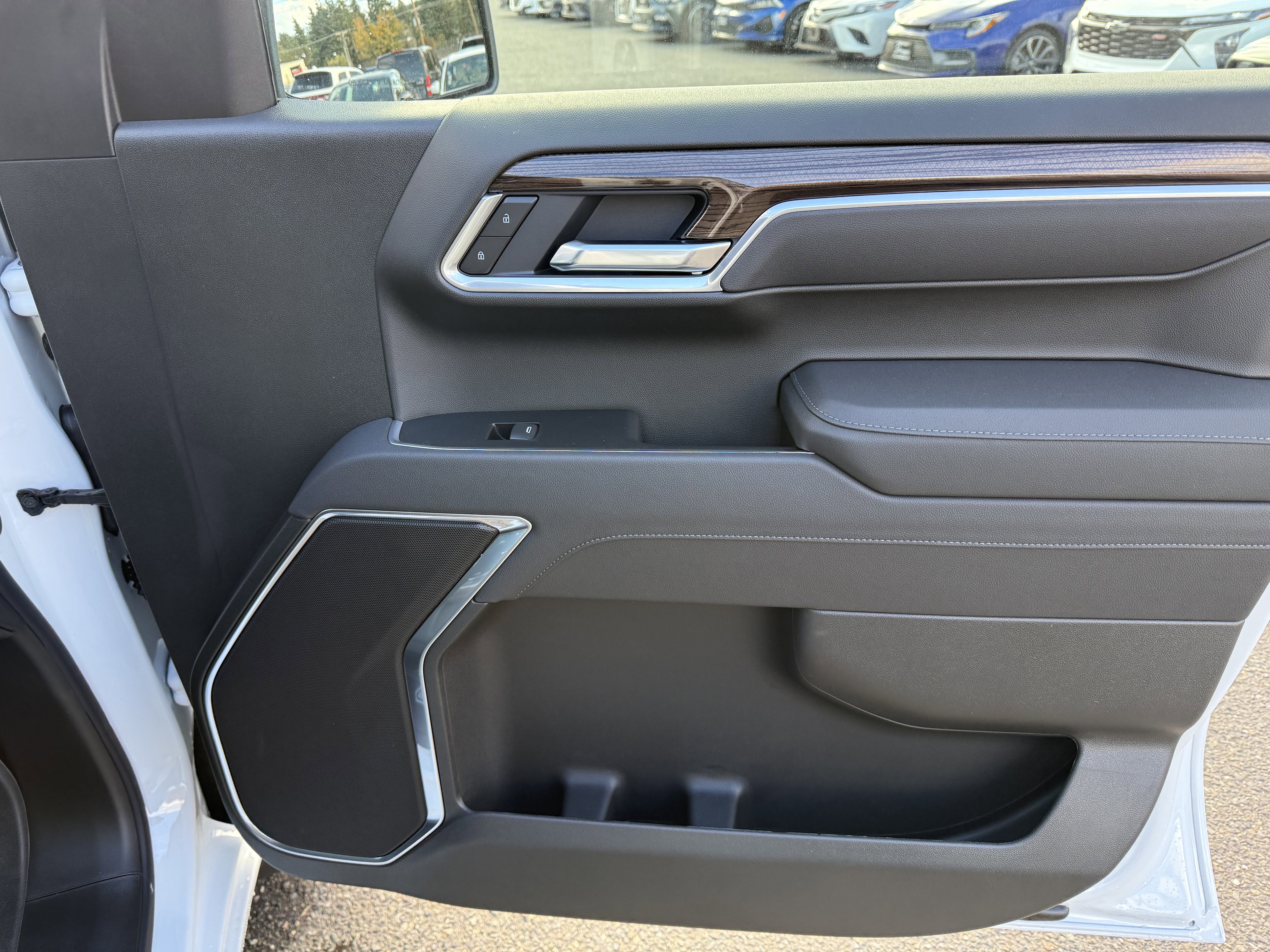 New 2026 Chevrolet Silverado 1500 LT image 8