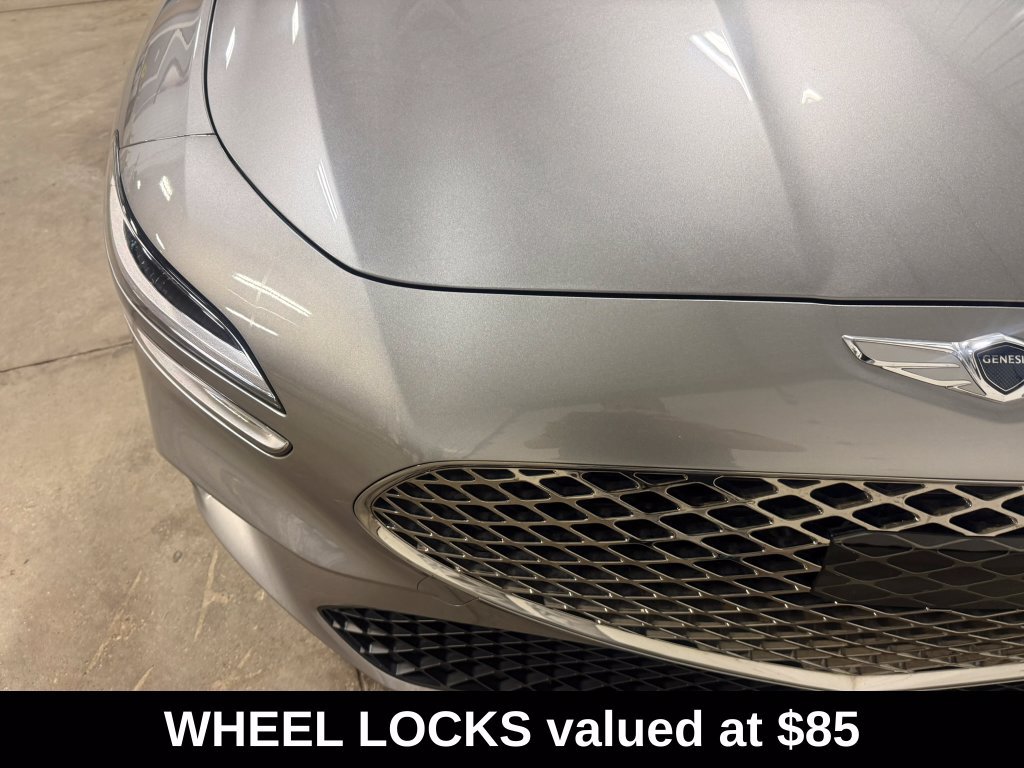 Used 2023 Genesis G70 3.3T AWD/4WD image 5