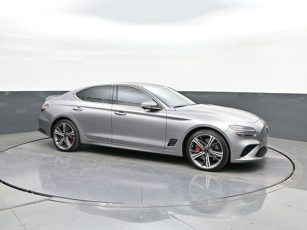 Used 2024 Genesis G70 3.3T Advanced w/ Sport Prestige Package image 17