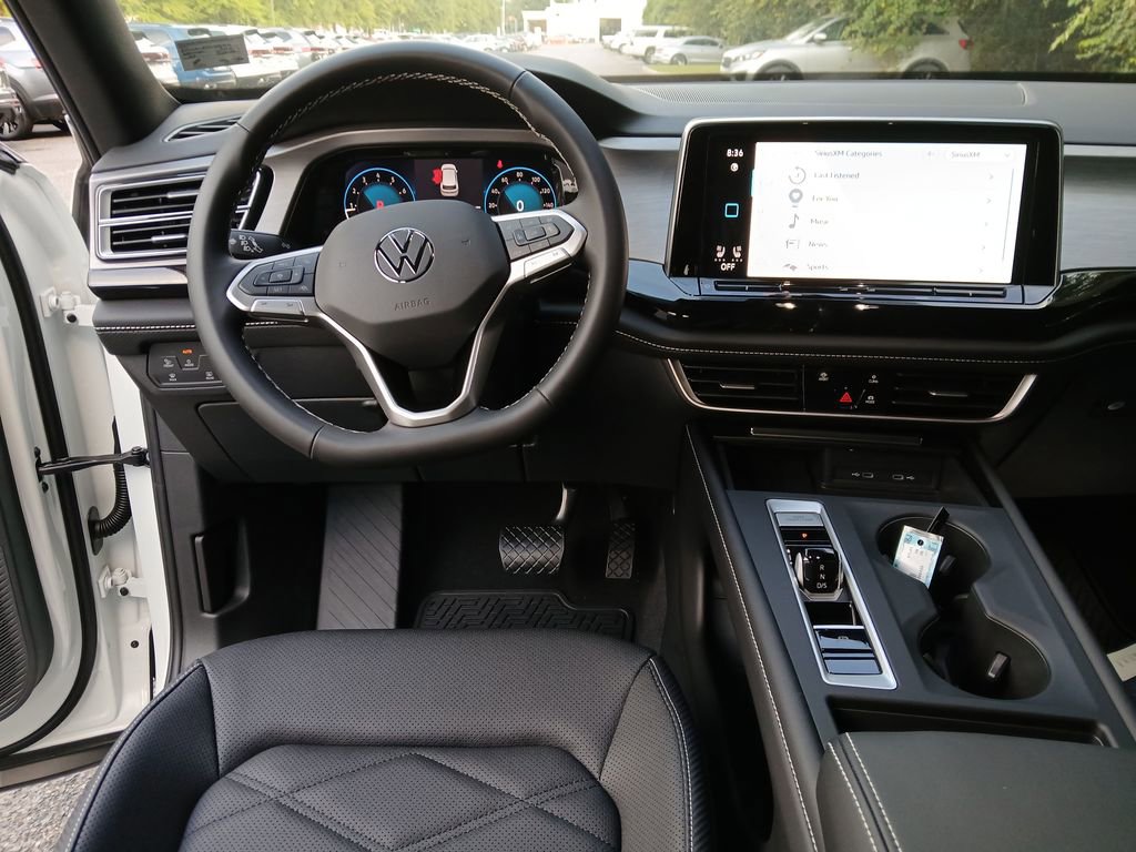 New 2026 Volkswagen Atlas Cross Sport SE image 13
