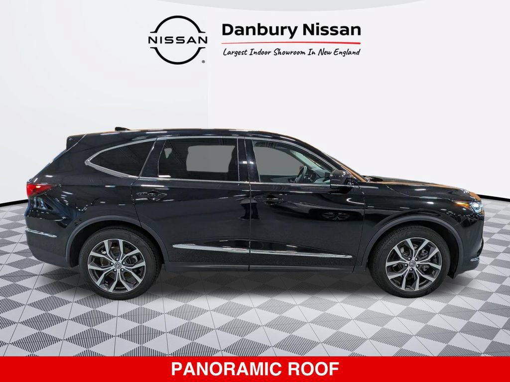 Used 2024 Acura MDX SH-AWD w/ Technology Package image 2