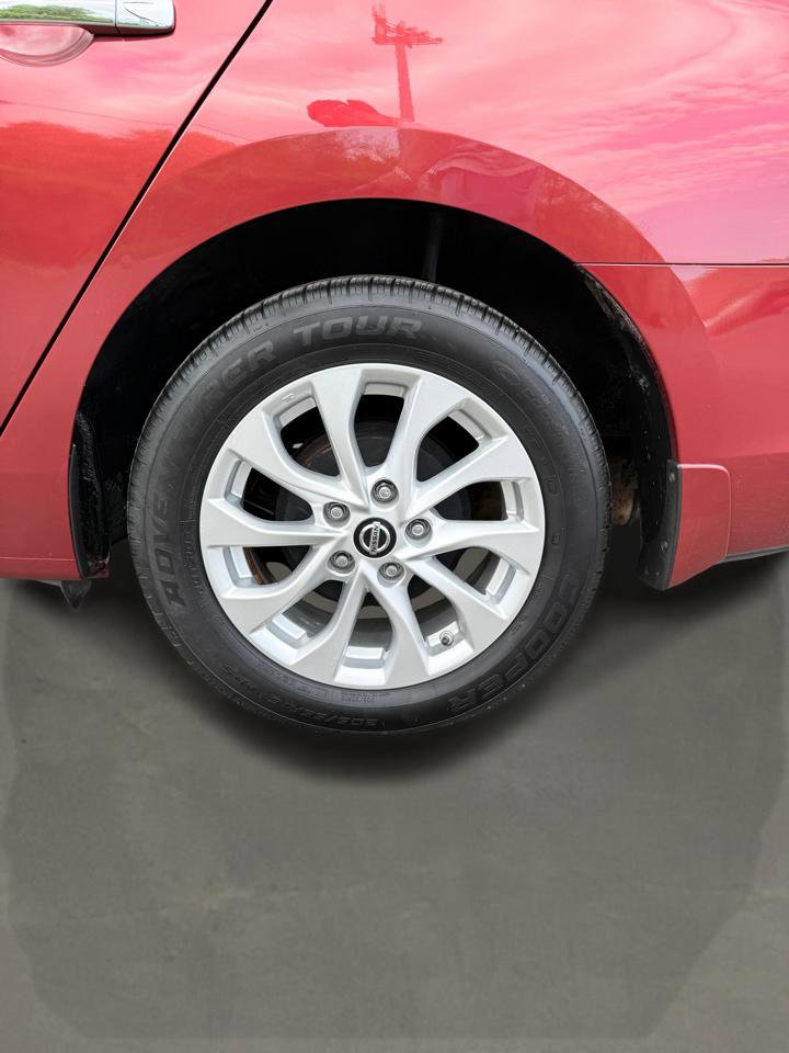 Used 2016 Nissan Sentra SV w/ Style Package FWD image 20