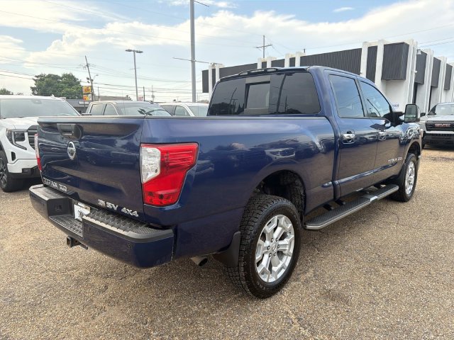 Used 2019 Nissan Titan SV w/ SV Convenience Package AWD/4WD image 6