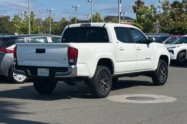 Used 2023 Toyota Tacoma SR5 RWD image 4