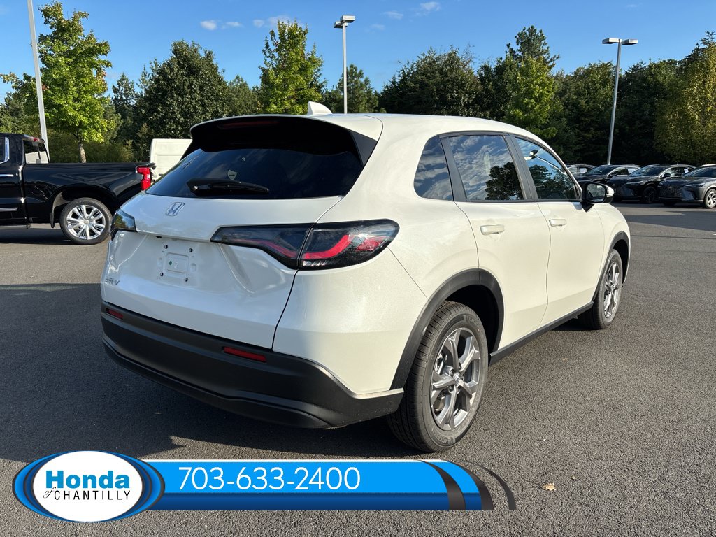 New 2027 Honda HR-V LX image 7