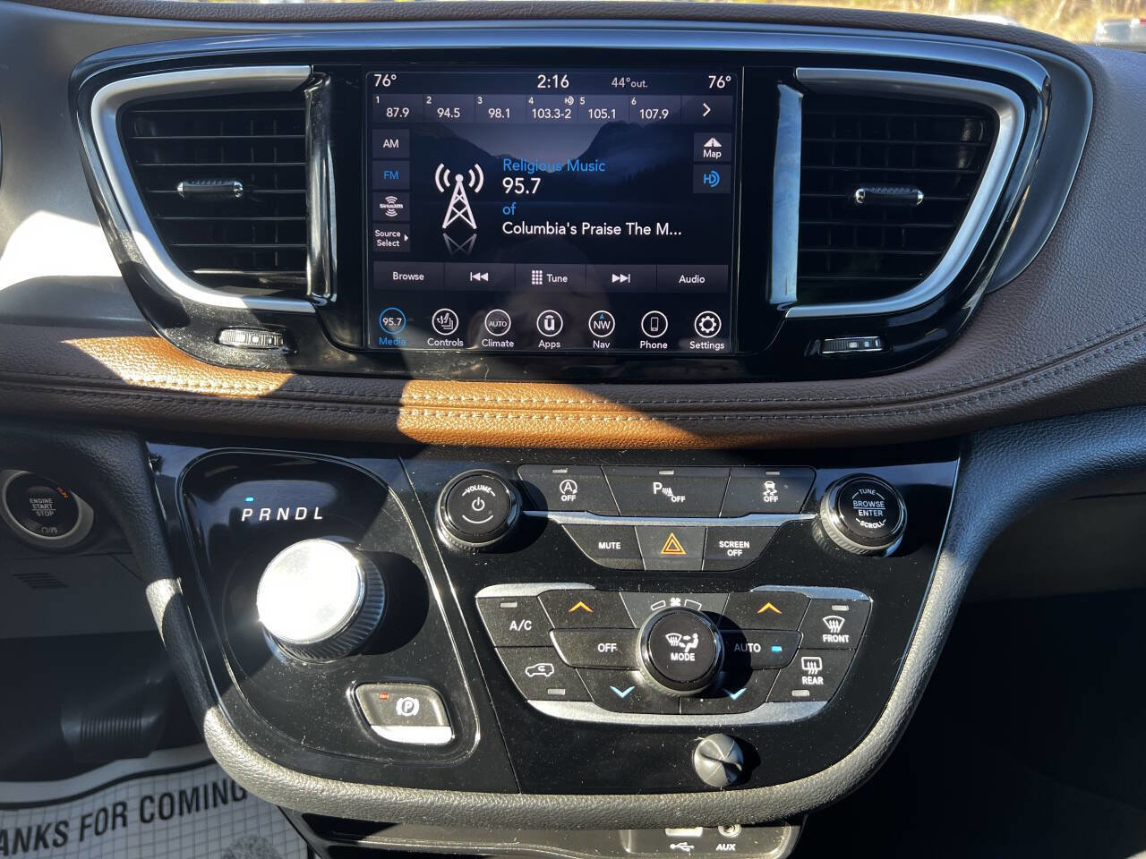 Used 2020 Chrysler Pacifica Limited image 30