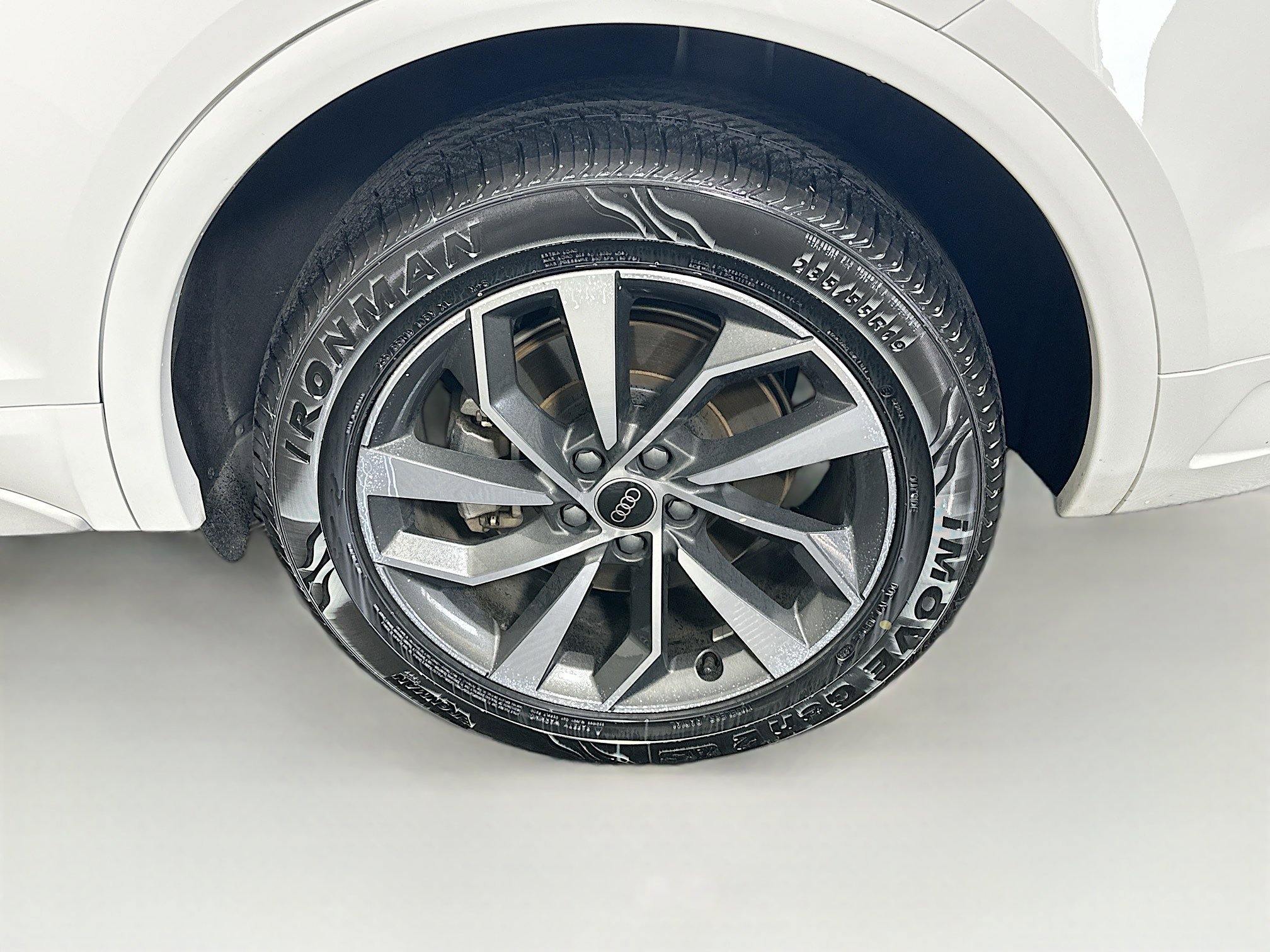 Used 2024 Audi Q5 2.0T Premium Plus image 11