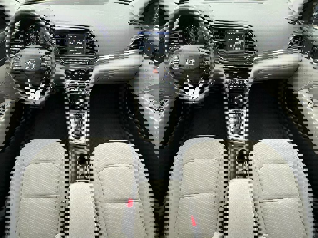 Used 2020 Hyundai Elantra SEL image 14