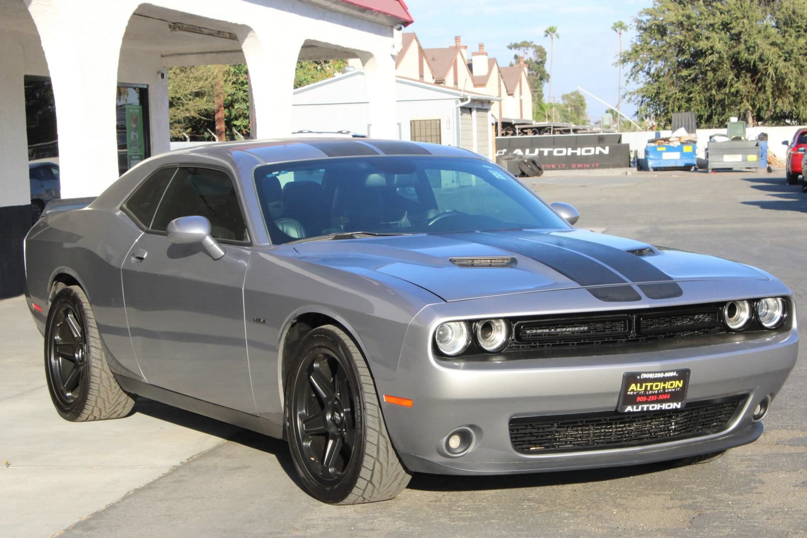 Used 2016 Dodge Challenger R/T Plus RWD image 3