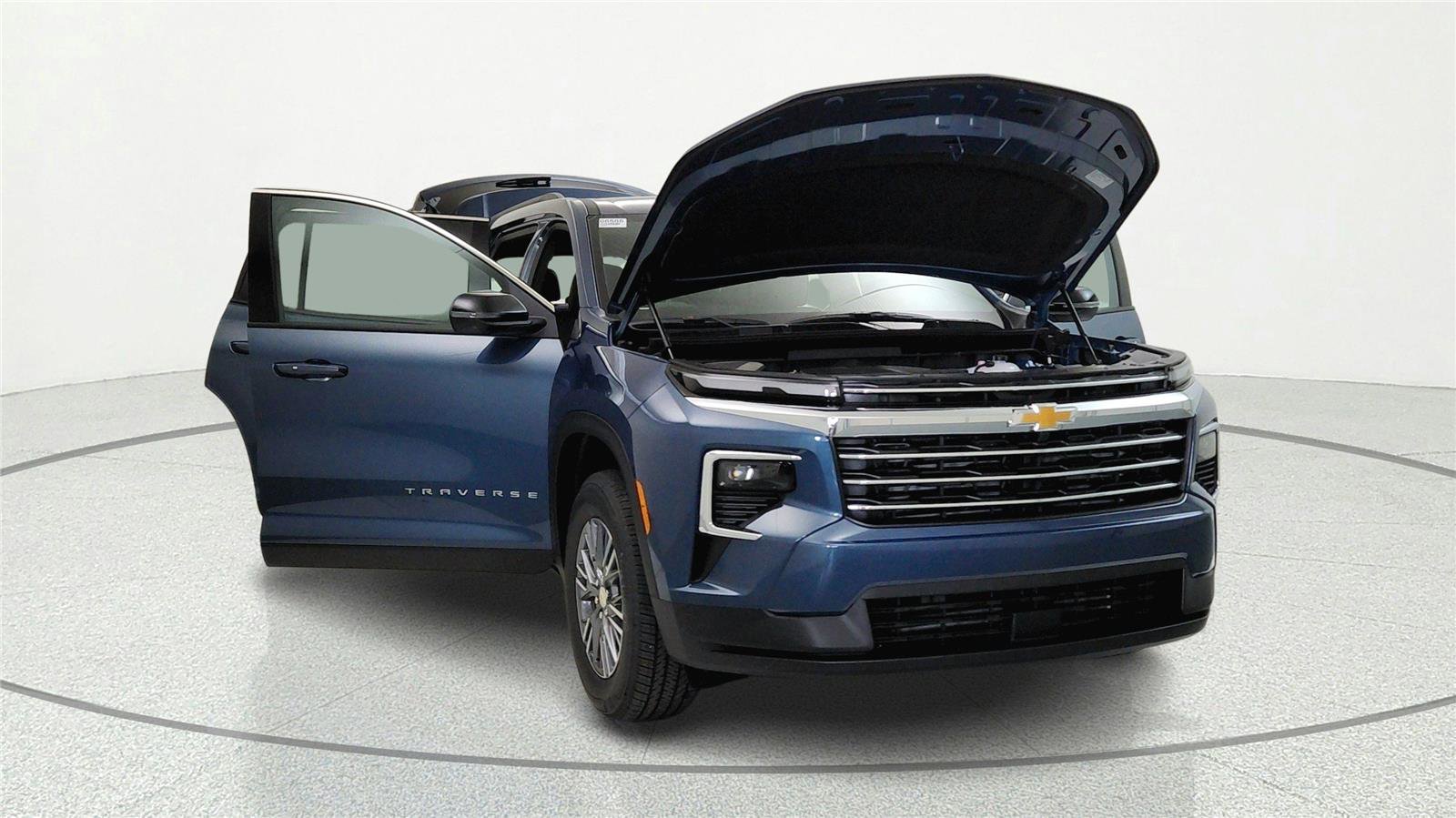 New 2026 Chevrolet Traverse LT FWD image 5