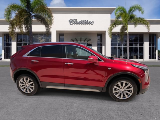 Certified 2023 Cadillac XT4 Premium Luxury FWD image 16