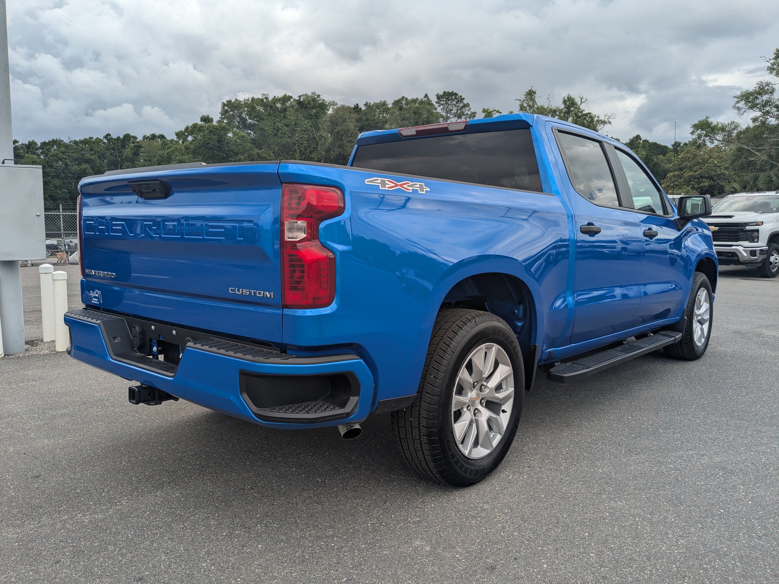 New 2026 Chevrolet Silverado 1500 Custom AWD/4WD image 4