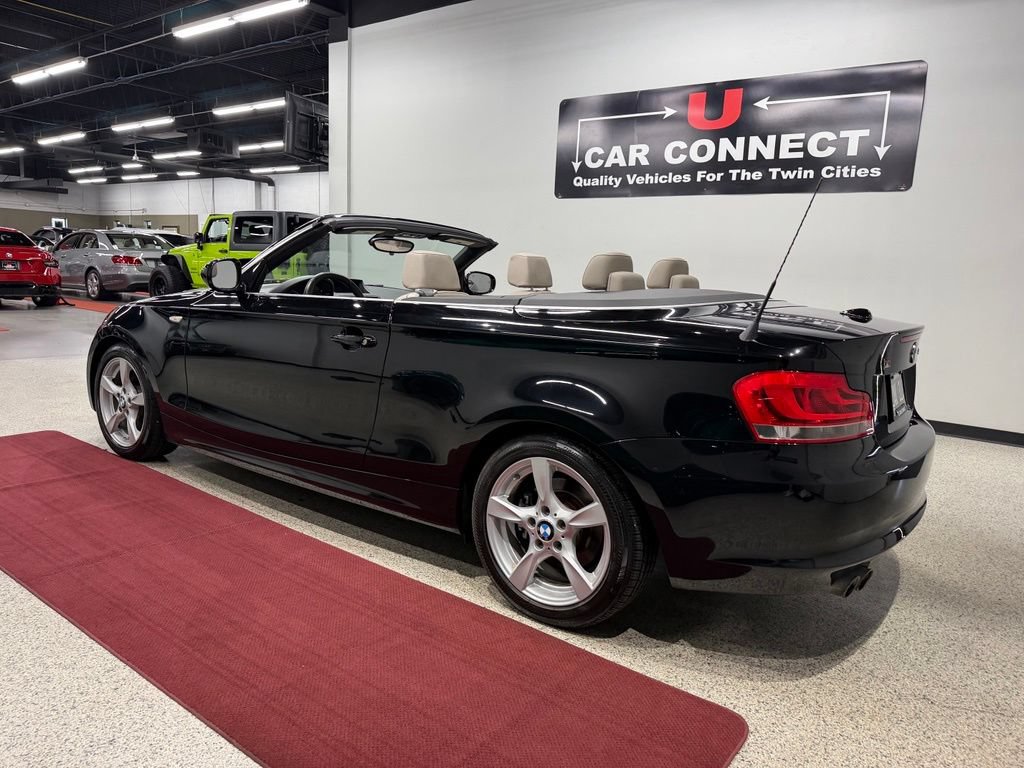 Used 2013 BMW 128i Convertible RWD image 21