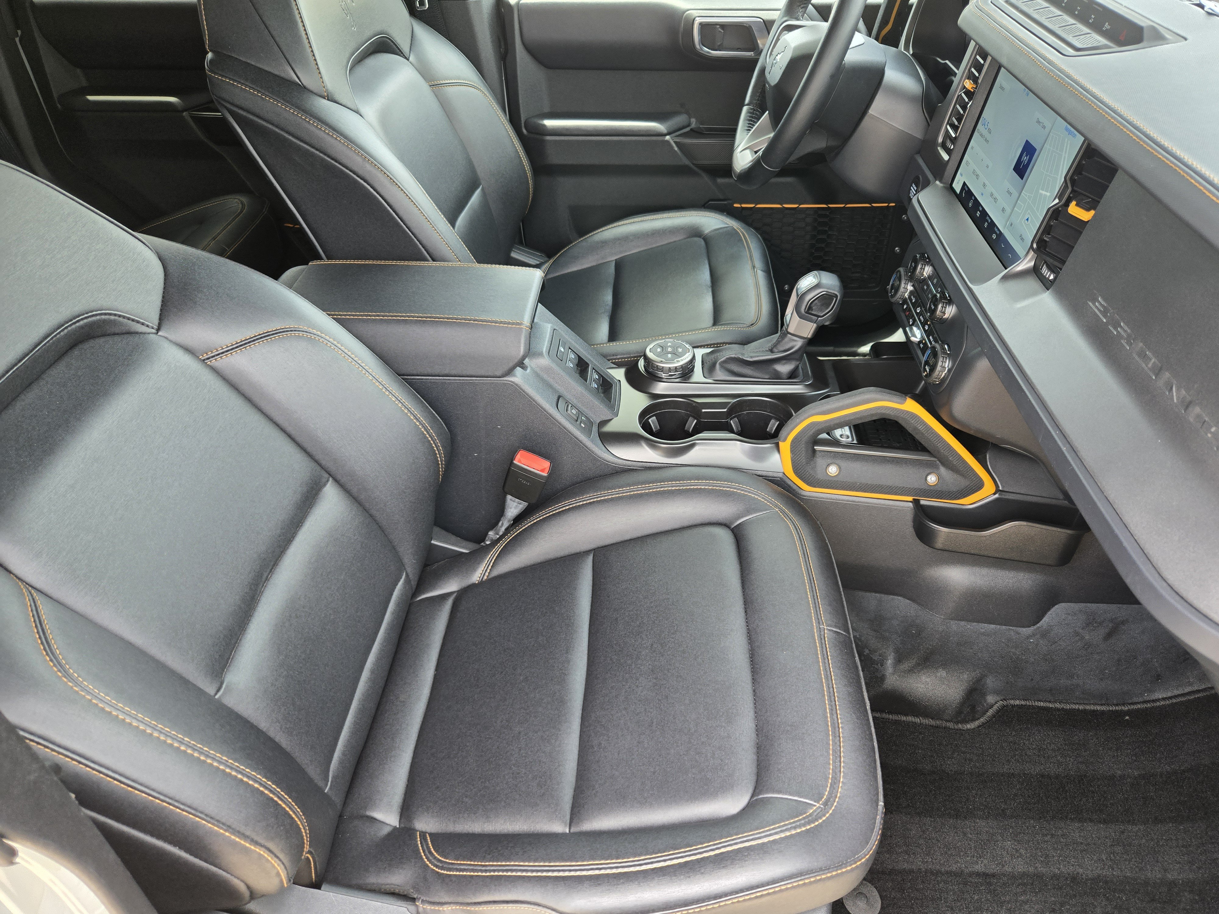 Used 2024 Ford Bronco Badlands AWD/4WD image 6