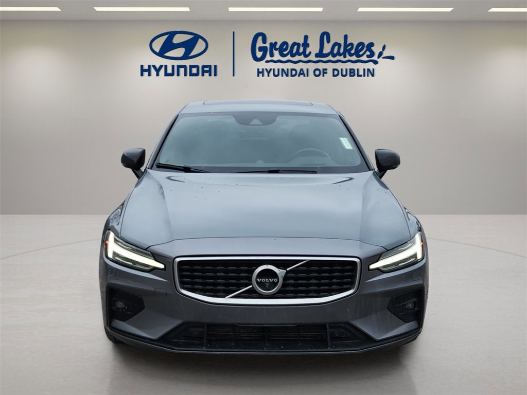Used 2019 Volvo S60 T6 R-Design image 8