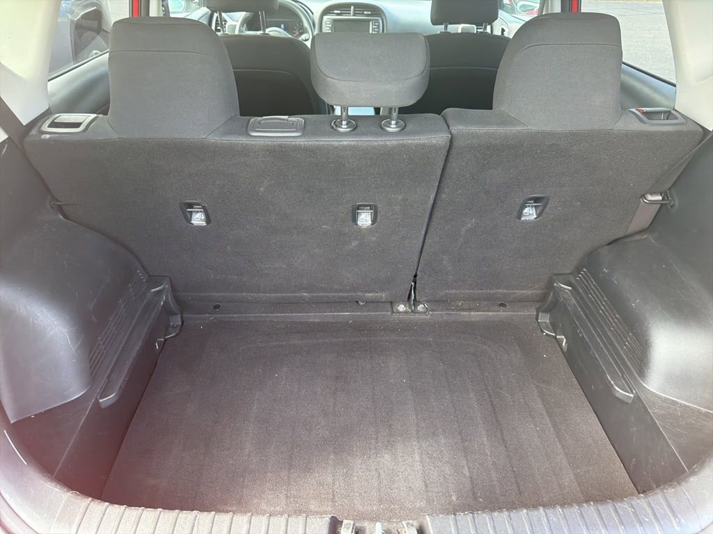 Used 2022 Kia Soul LX w/ Technology Package FWD image 7