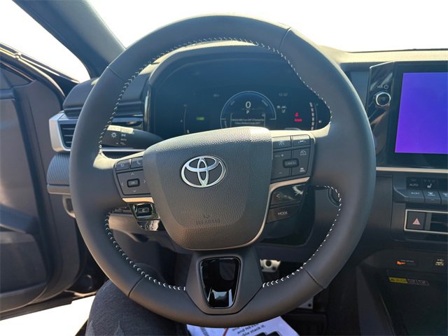 New 2026 Toyota Camry SE image 15