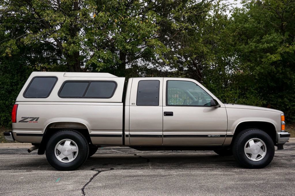 Used 1998 Chevrolet Silverado 1500 4x4 Extended Cab w/ Preferred Equipment Group 2 image 21