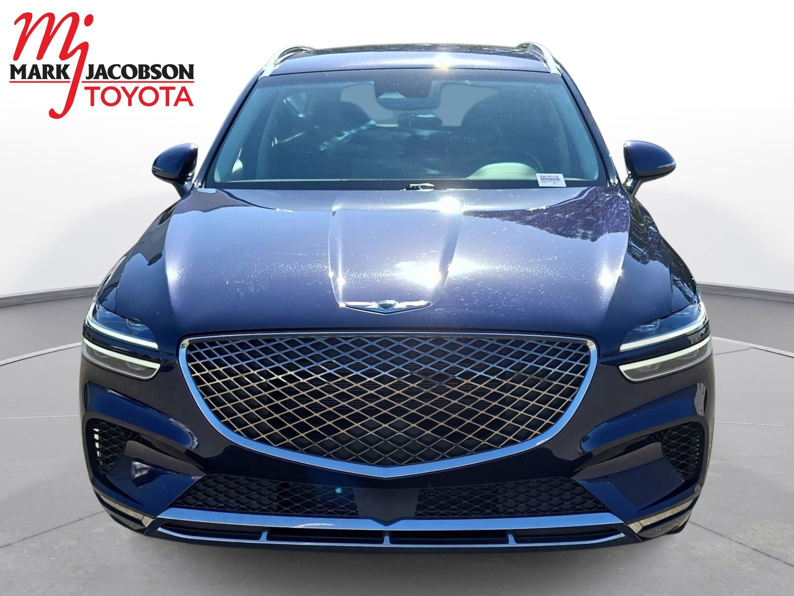Used 2025 Genesis GV70 2.5T AWD/4WD image 2