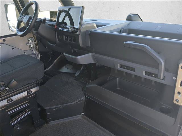 Used 2024 Chevrolet Brightdrop 600 w/ Commercial Equipment Package AWD/4WD image 19