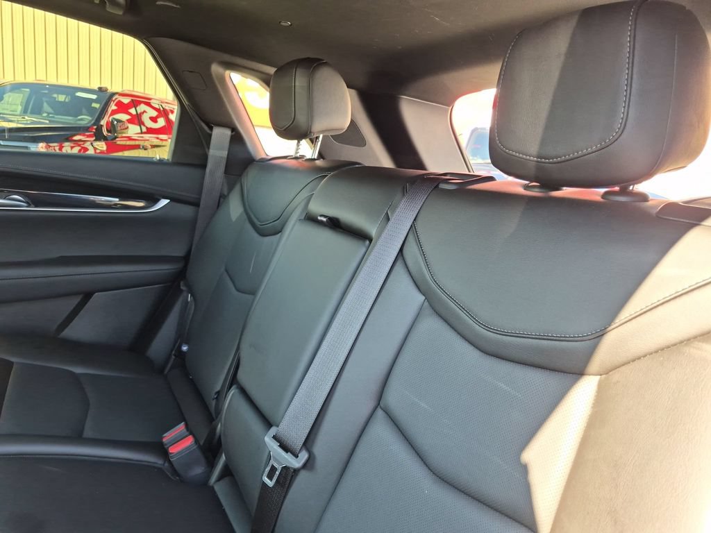Certified 2024 Cadillac XT5 Premium Luxury w/ LPO, Floor Liner Package AWD/4WD image 26