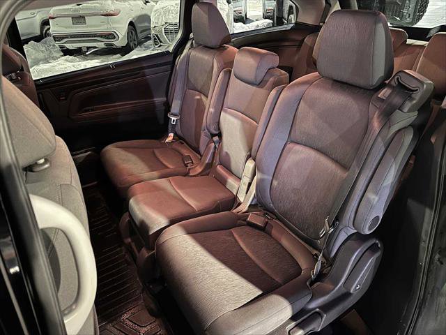 Used 2018 Honda Odyssey EX image 18