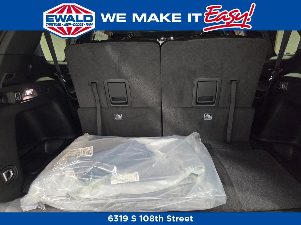 New 2025 Jeep Grand Cherokee L Limited image 20