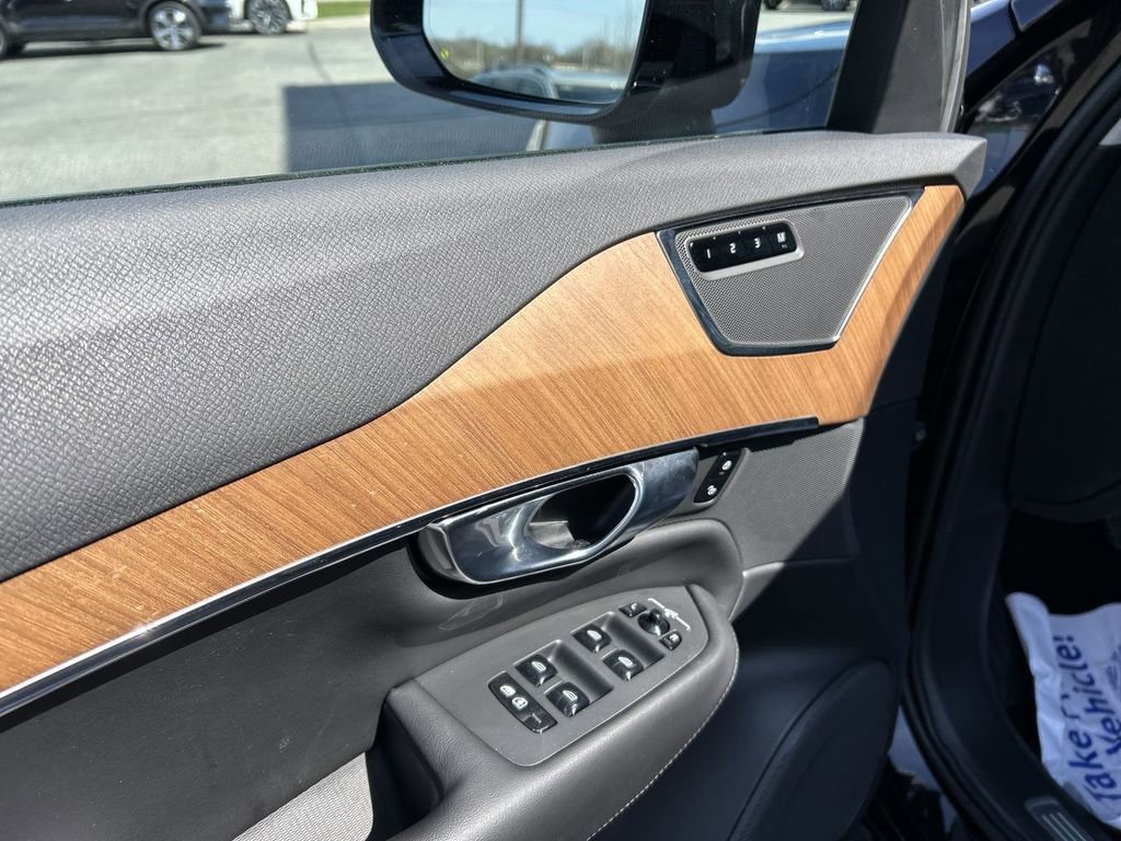 Certified 2023 Volvo XC90 B6 Plus w/ Protection Package image 16