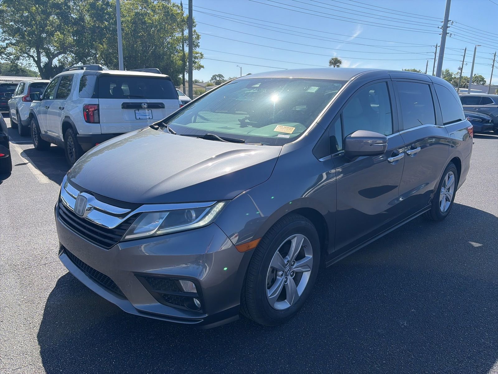 Used 2019 Honda Odyssey EX image 3