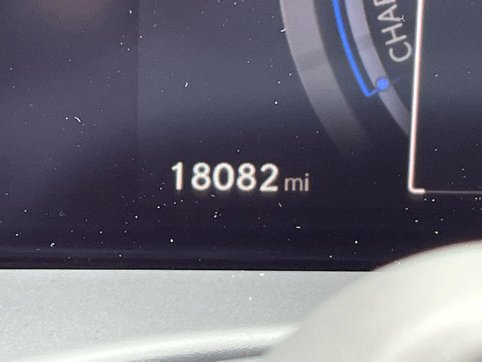 Certified 2023 Lexus RZ 450e Premium w/ Accessory Package (Z1) image 29