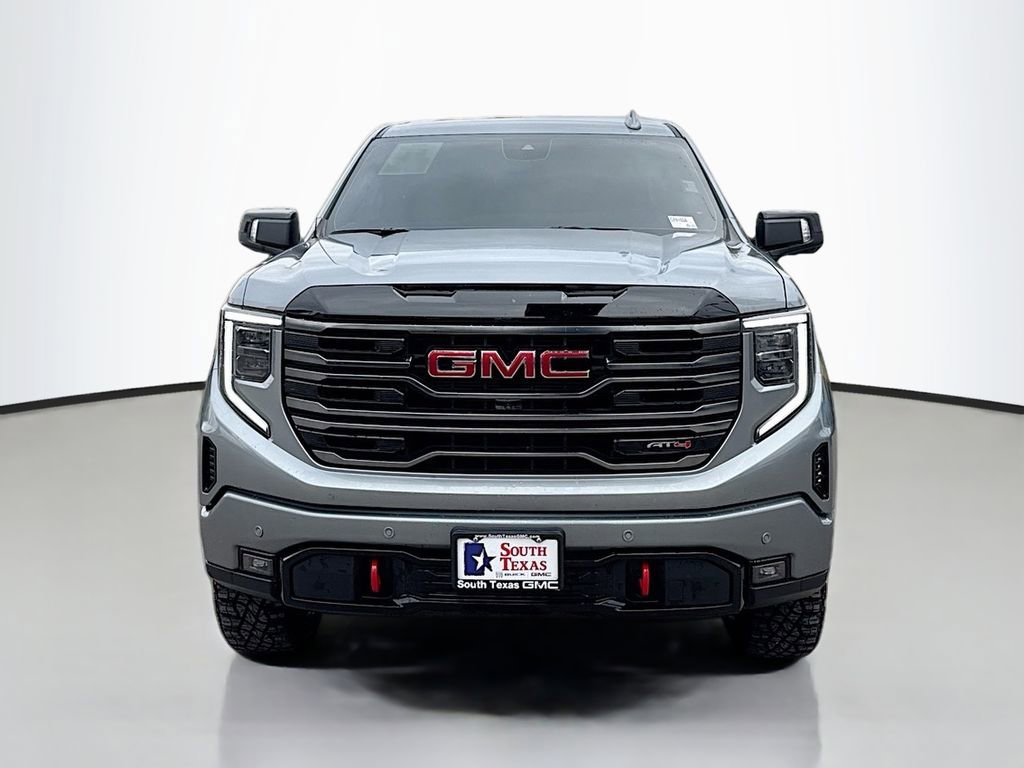 Used 2025 GMC Sierra 1500 AT4 image 2