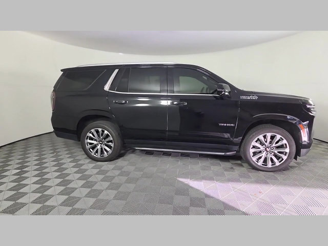 Used 2025 Chevrolet Tahoe High Country RWD image 36