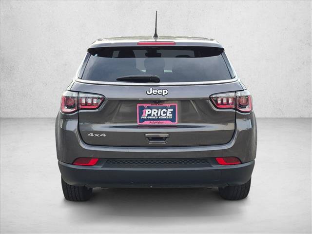 Used 2023 Jeep Compass Sport AWD/4WD image 6