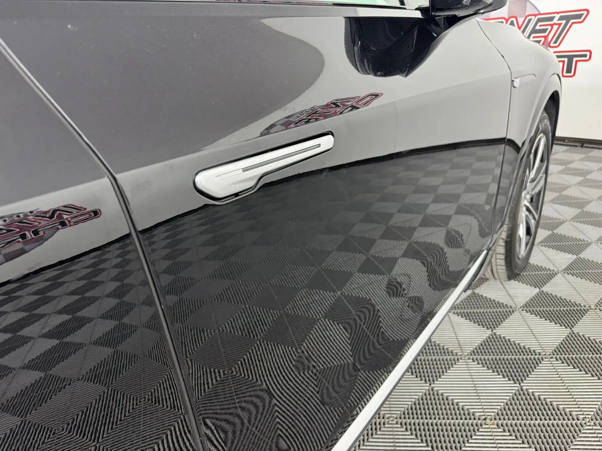 Used 2024 Cadillac Lyriq Luxury w/ LPO, Floor Liner Package AWD/4WD image 33