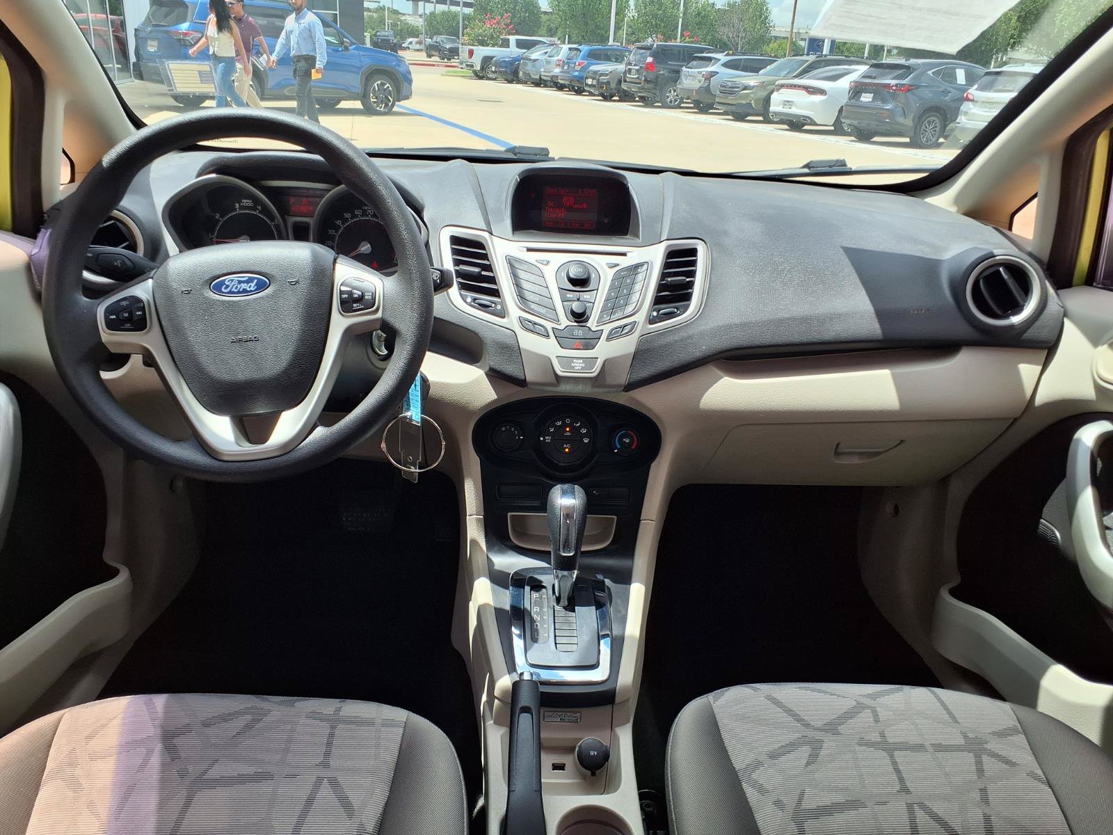 Used 2012 Ford Fiesta SE FWD image 12