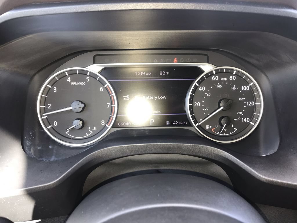 Used 2023 Nissan Rogue S AWD/4WD image 15